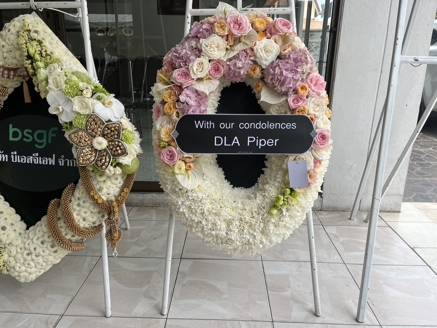 https://funeralthai.com/filemanager-ecard/ecard/81/ktzut.jpeg